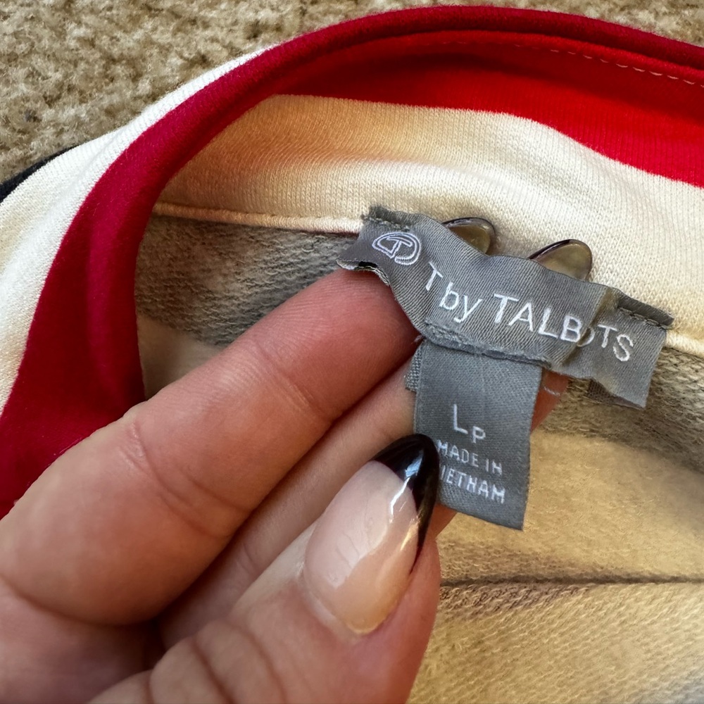 Talbots Women’s button pullover - Picture 8 of 8